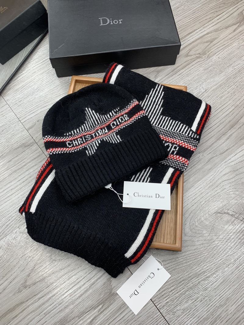 Christian Dior Caps Scarfs